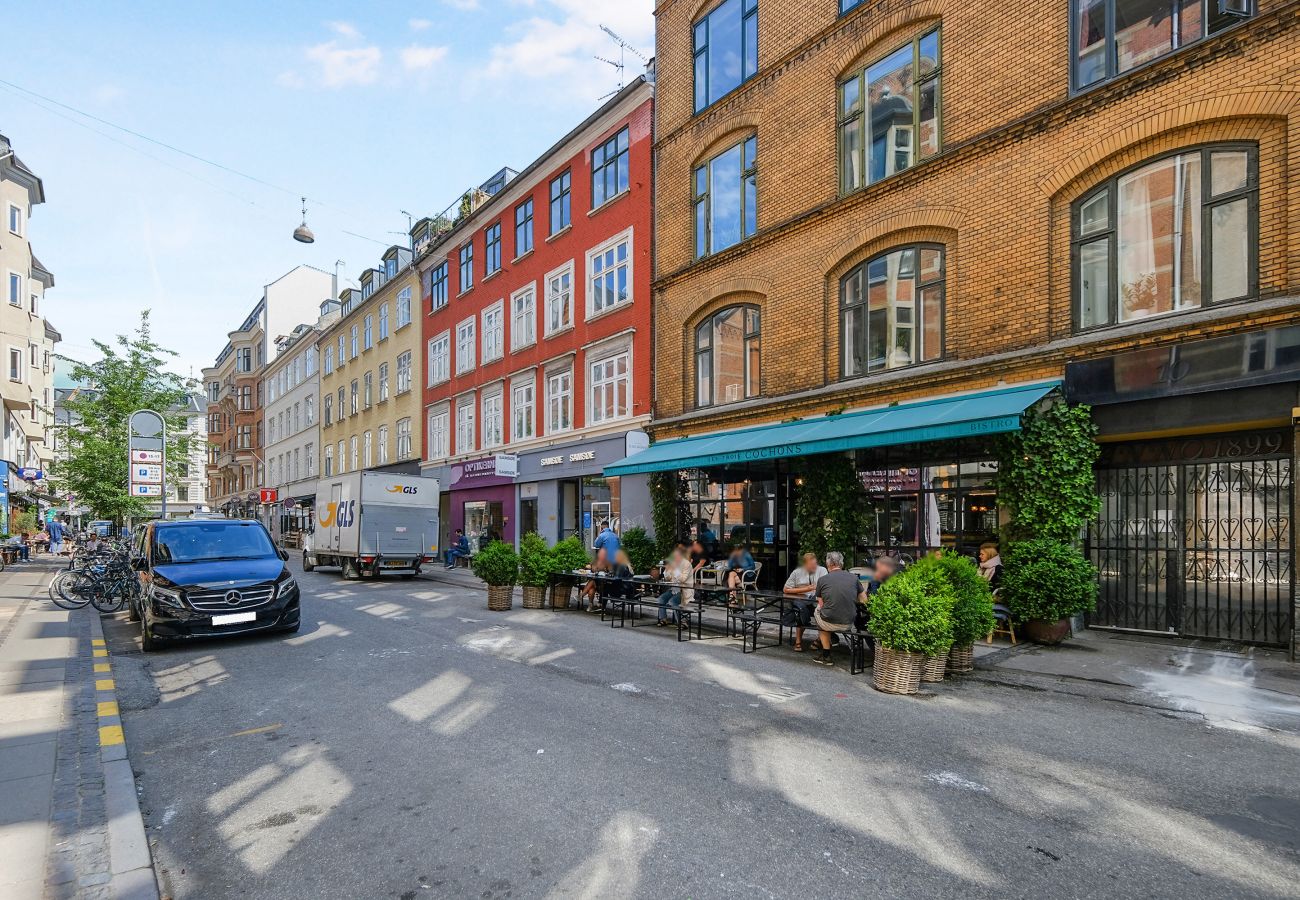 Apartment in København - Extravagant 2 bedroom apartment on the world´s 5 coolest street 