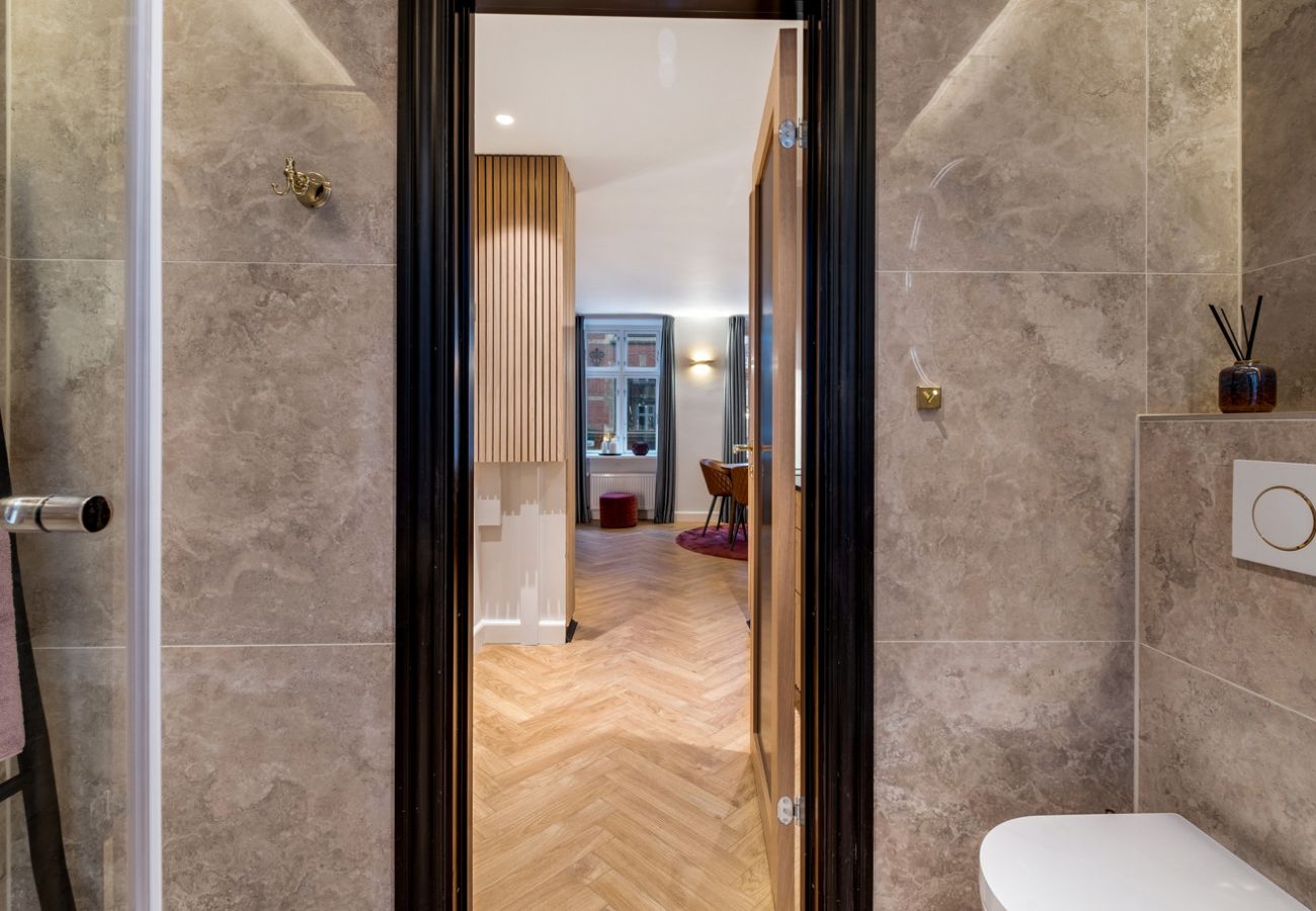 Apartment in København - Lush 1 bedroom apartment in the 5th coolest street in the world