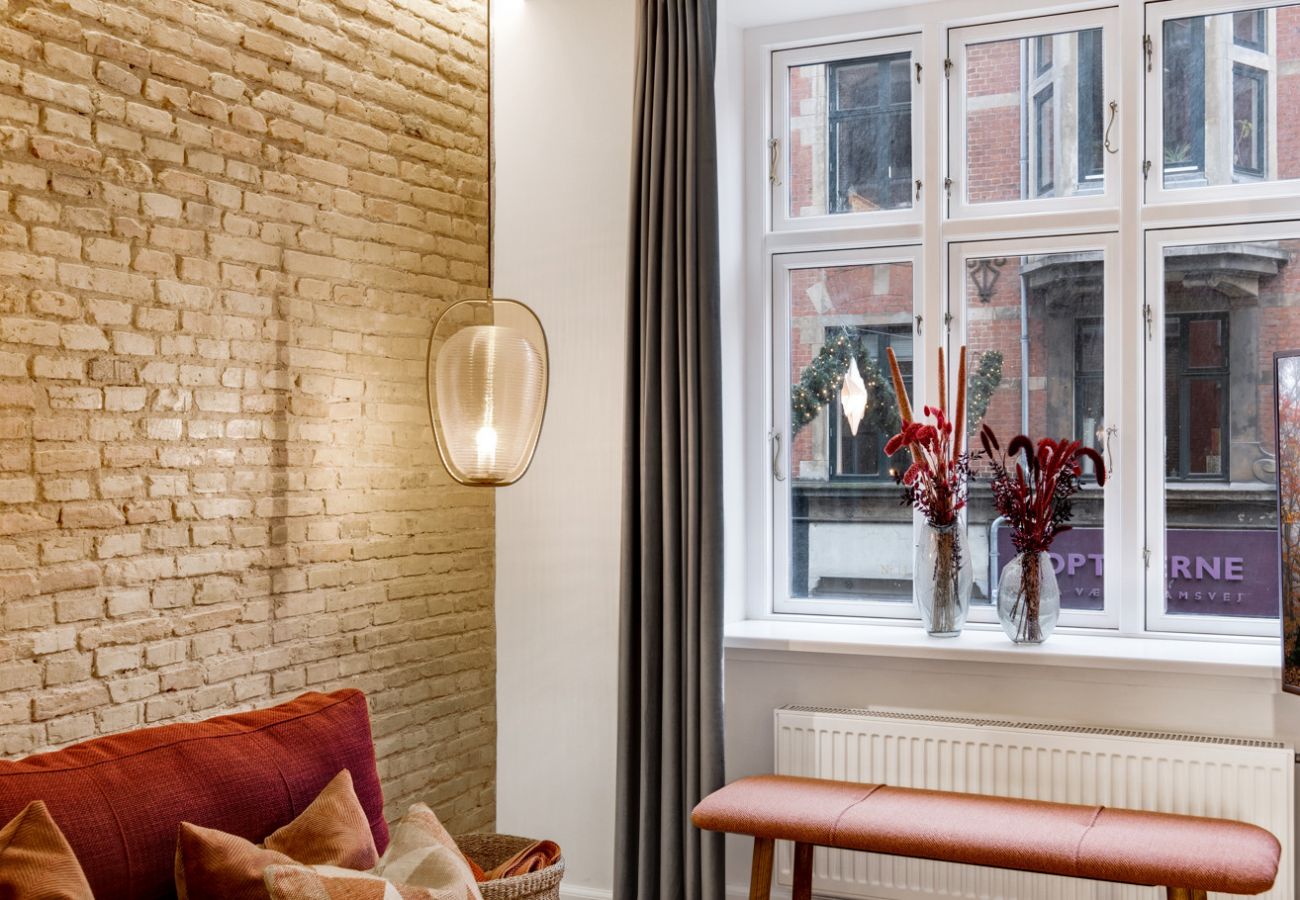 Apartment in København - Lush 1 bedroom apartment in the 5th coolest street in the world