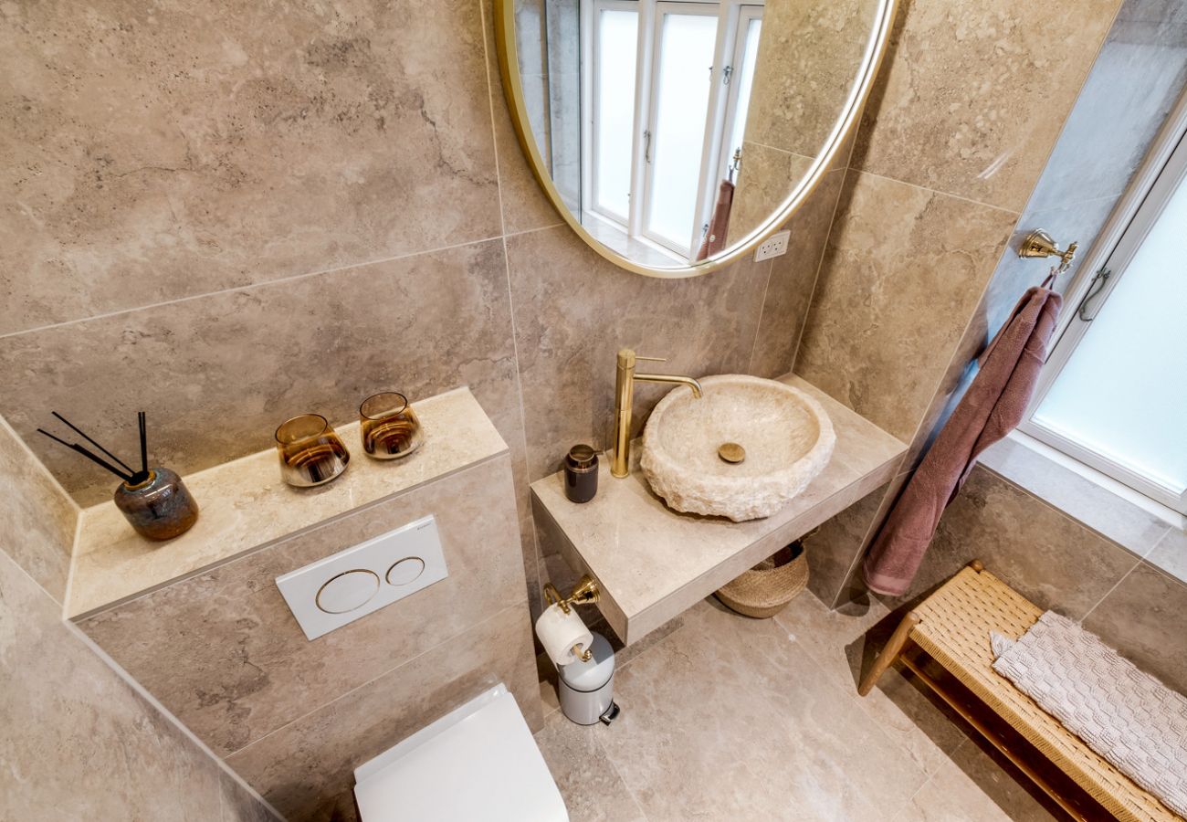 Apartment in København - Lush 1 bedroom apartment in the 5th coolest street in the world