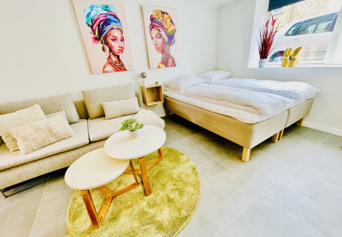 Studio in Aalborg - aday - Charming Studio close to the Football Stadium