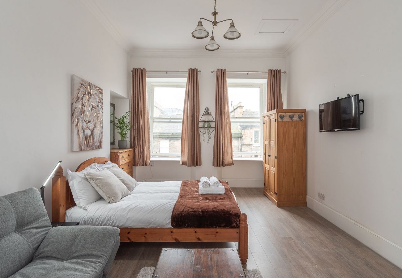 Apartment in Edinburgh - Contemporary 3 Bed City Centre Appartment - Ensuite