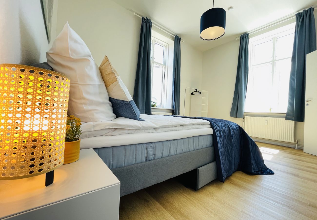 Apartment in Hjørring - aday - Blue light suite apartment in the center of Hjørring