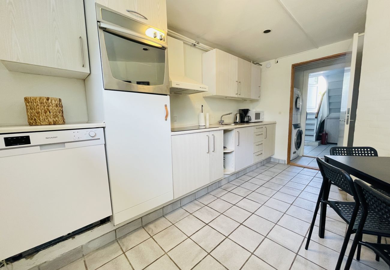 Apartment in Aalborg - aday - 2 Bedroom apartment close to Aalborg Sygehus
