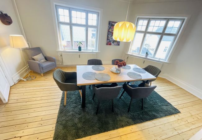 Apartment in Aalborg - aday - Enchanting 2 bedroom apartment in the heart of Aalborg