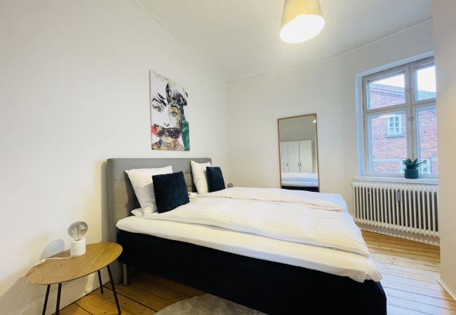 Apartment in Aalborg - aday - Enchanting 2 bedroom apartment in the heart of Aalborg