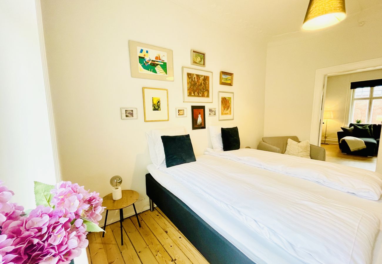 Apartment in Aalborg - aday - Enchanting 2 bedroom apartment in the heart of Aalborg
