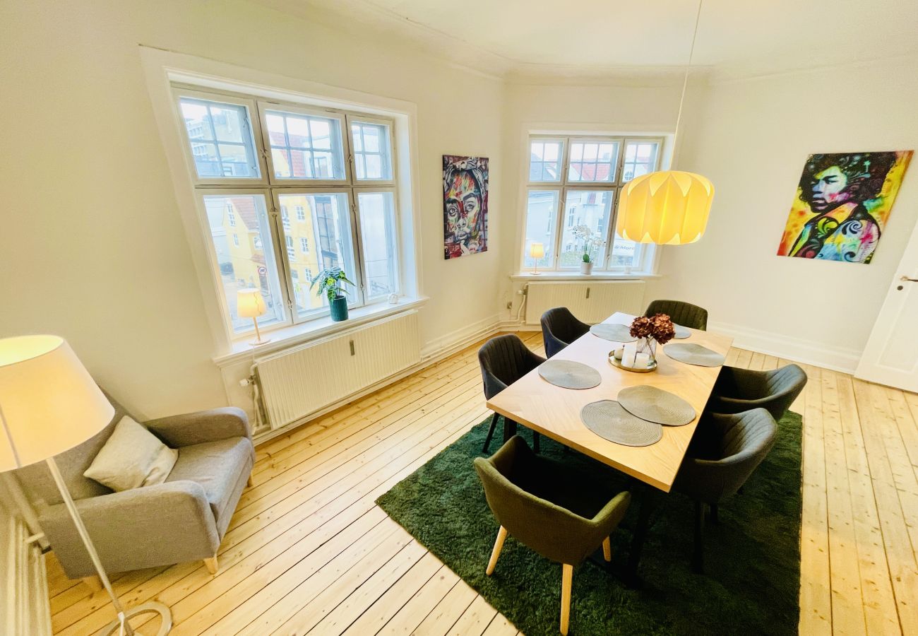 Apartment in Aalborg - aday - Enchanting 2 bedroom apartment in the heart of Aalborg