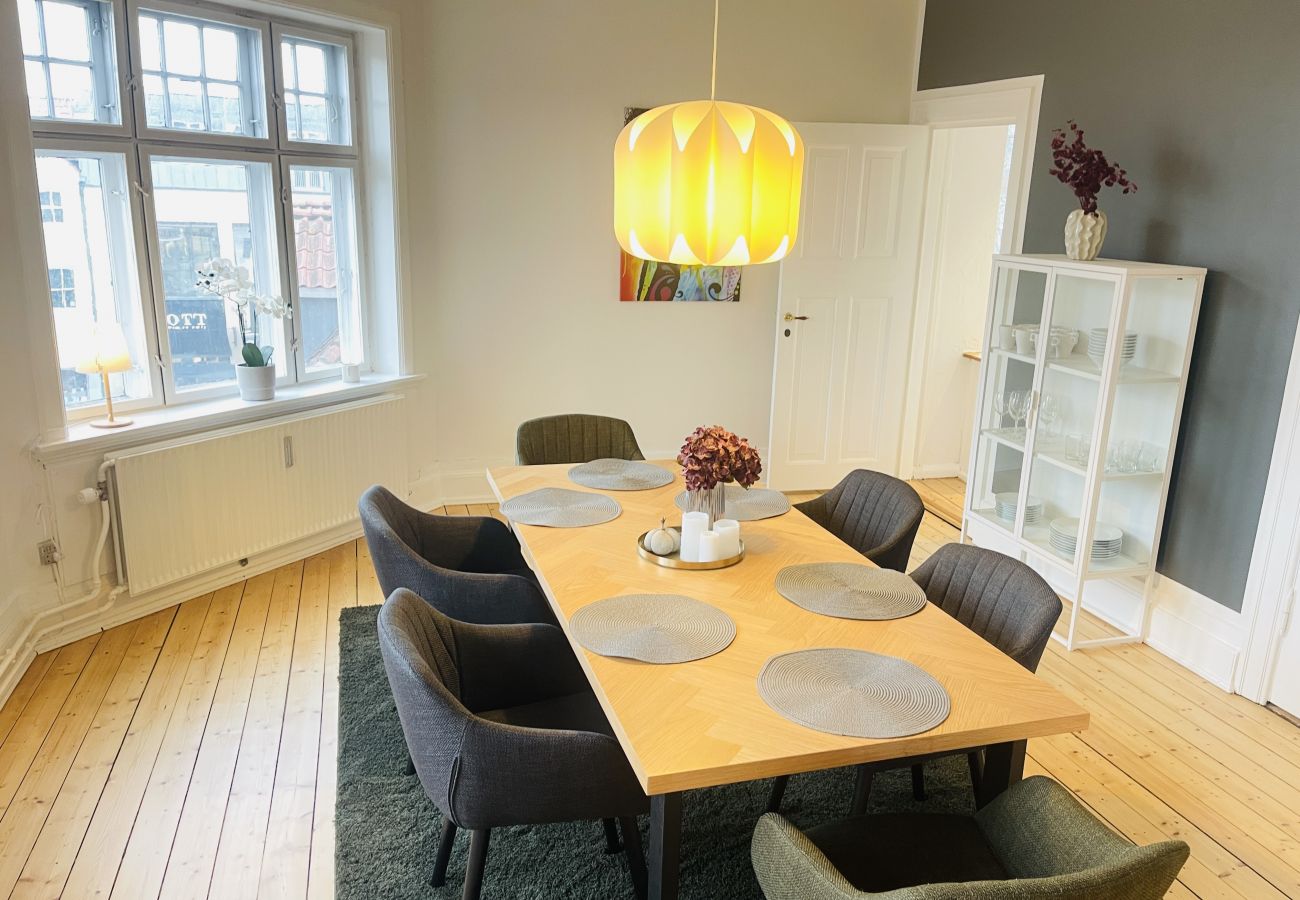 Apartment in Aalborg - aday - Enchanting 2 bedroom apartment in the heart of Aalborg