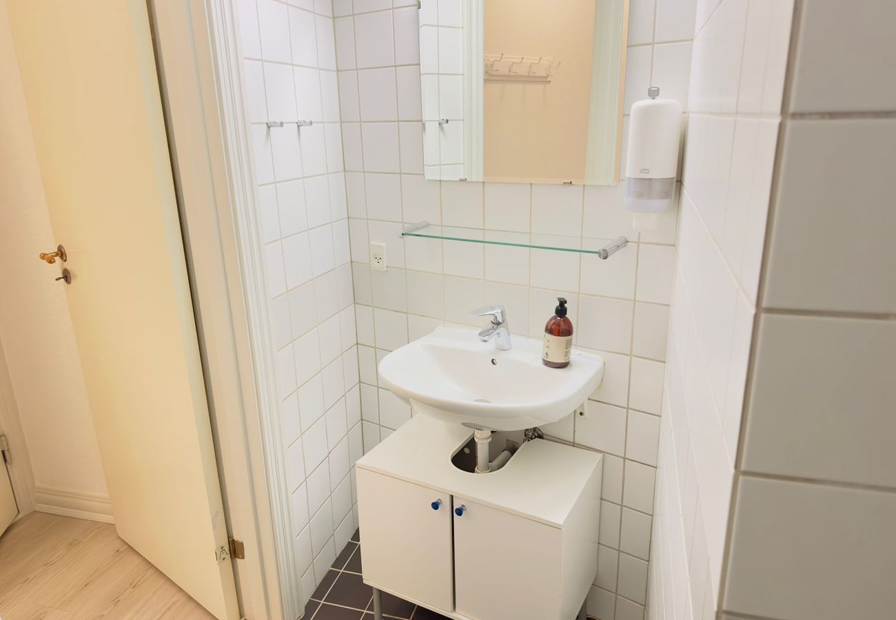 Apartment in Aalborg - aday - Central Charming 2 bedrooms Apartment