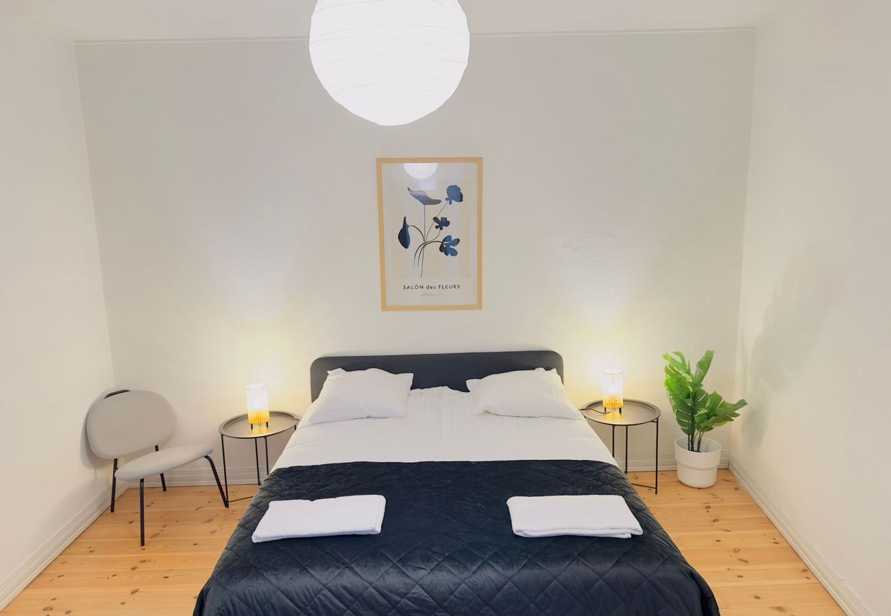 Apartment in Aalborg - aday - Central Charming 2 bedrooms Apartment