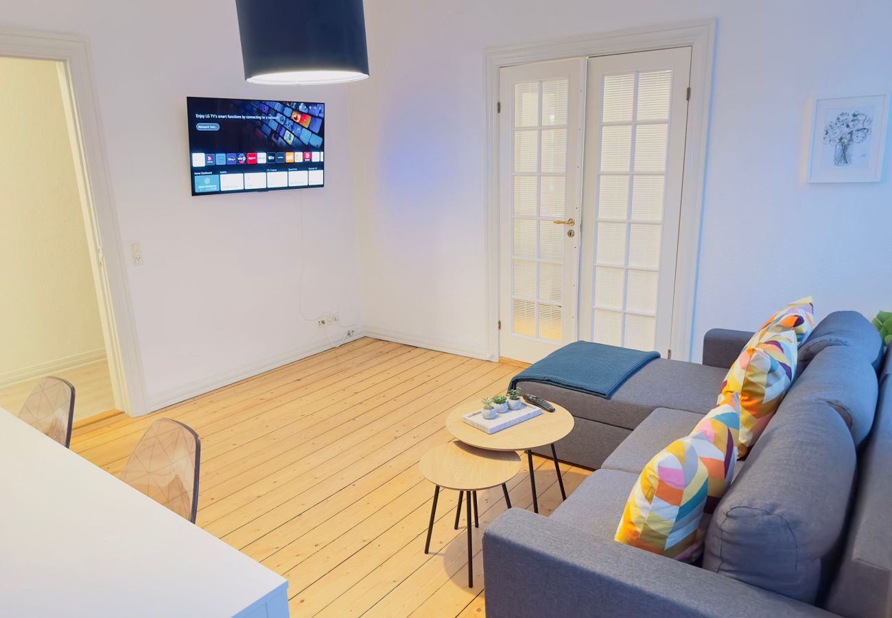 Apartment in Aalborg - aday - Central Charming 2 bedrooms Apartment