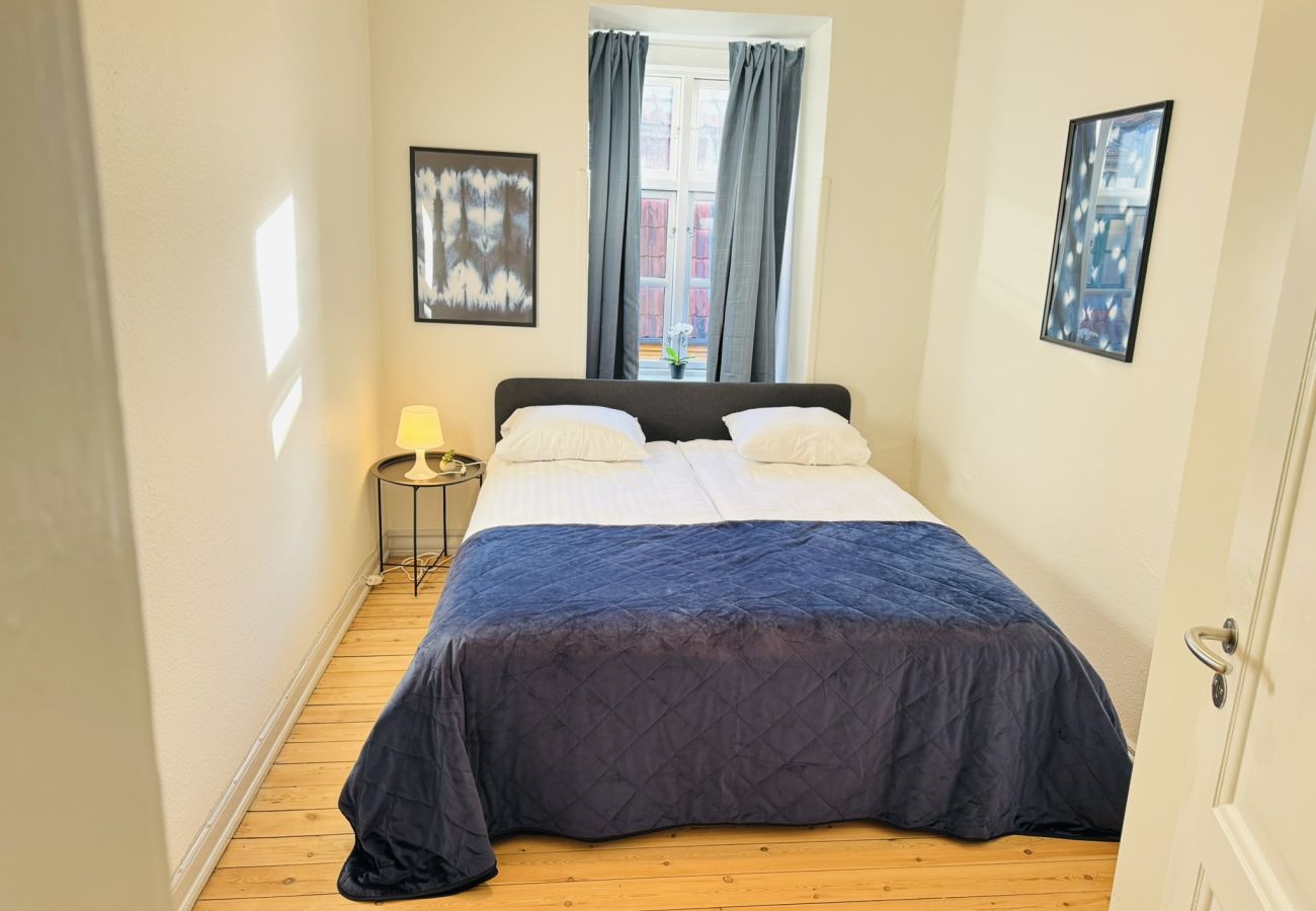 Apartment in Aalborg - aday - Beautiful and Spacious 4 bedroom - Heart of Aalborg
