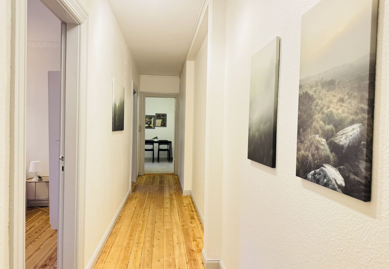 Apartment in Aalborg - aday - Beautiful and Spacious 4 bedroom - Heart of Aalborg