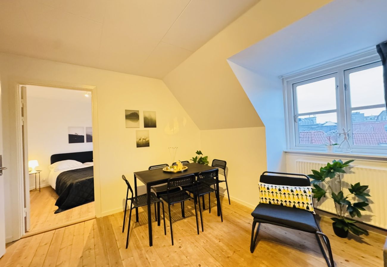 Apartment in Aalborg - aday - Starlight 2 bedrooms Apartment in the Heart of Aalborg