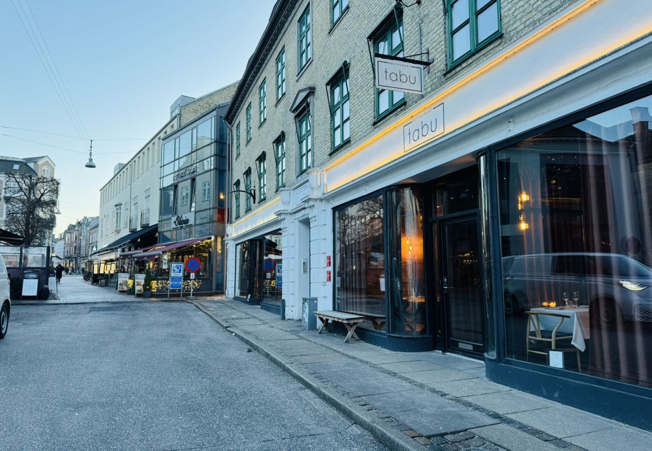 Apartment in Aalborg - aday - Starlight 2 bedrooms Apartment in the Heart of Aalborg