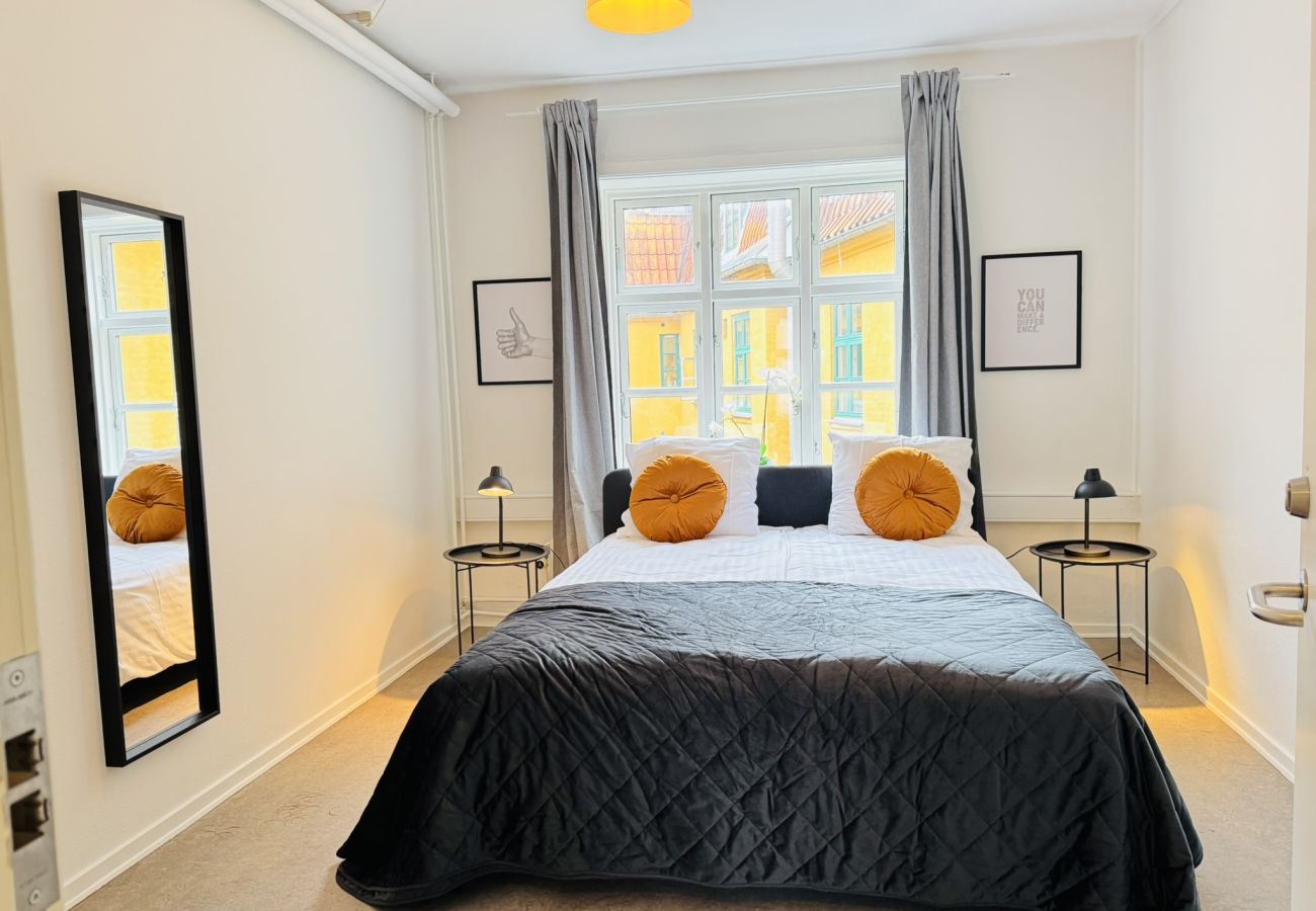 Apartment in Aalborg - aday - 8 bedroom Apartment on the Pedestrian Street