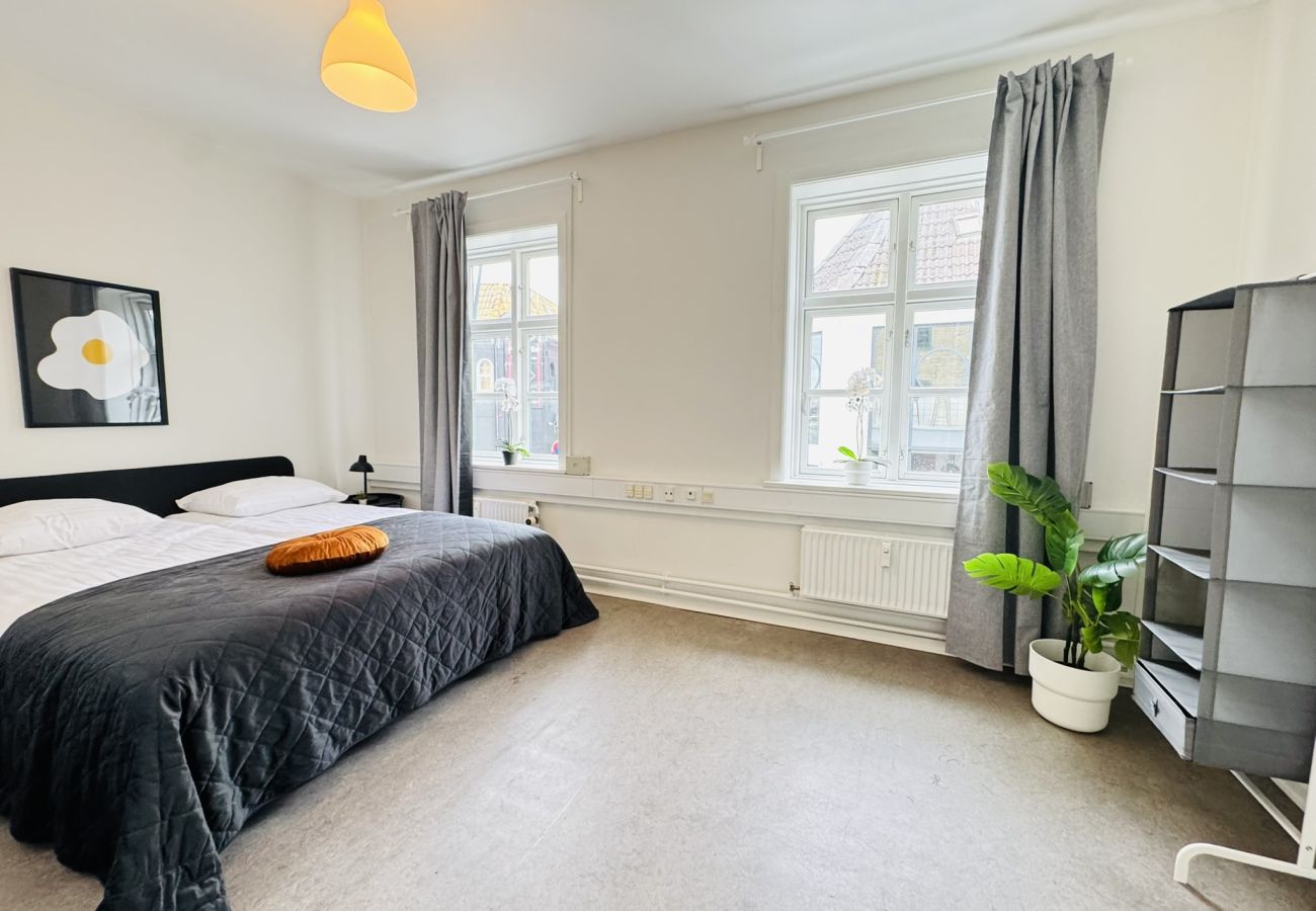 Apartment in Aalborg - aday - 8 bedroom Apartment on the Pedestrian Street