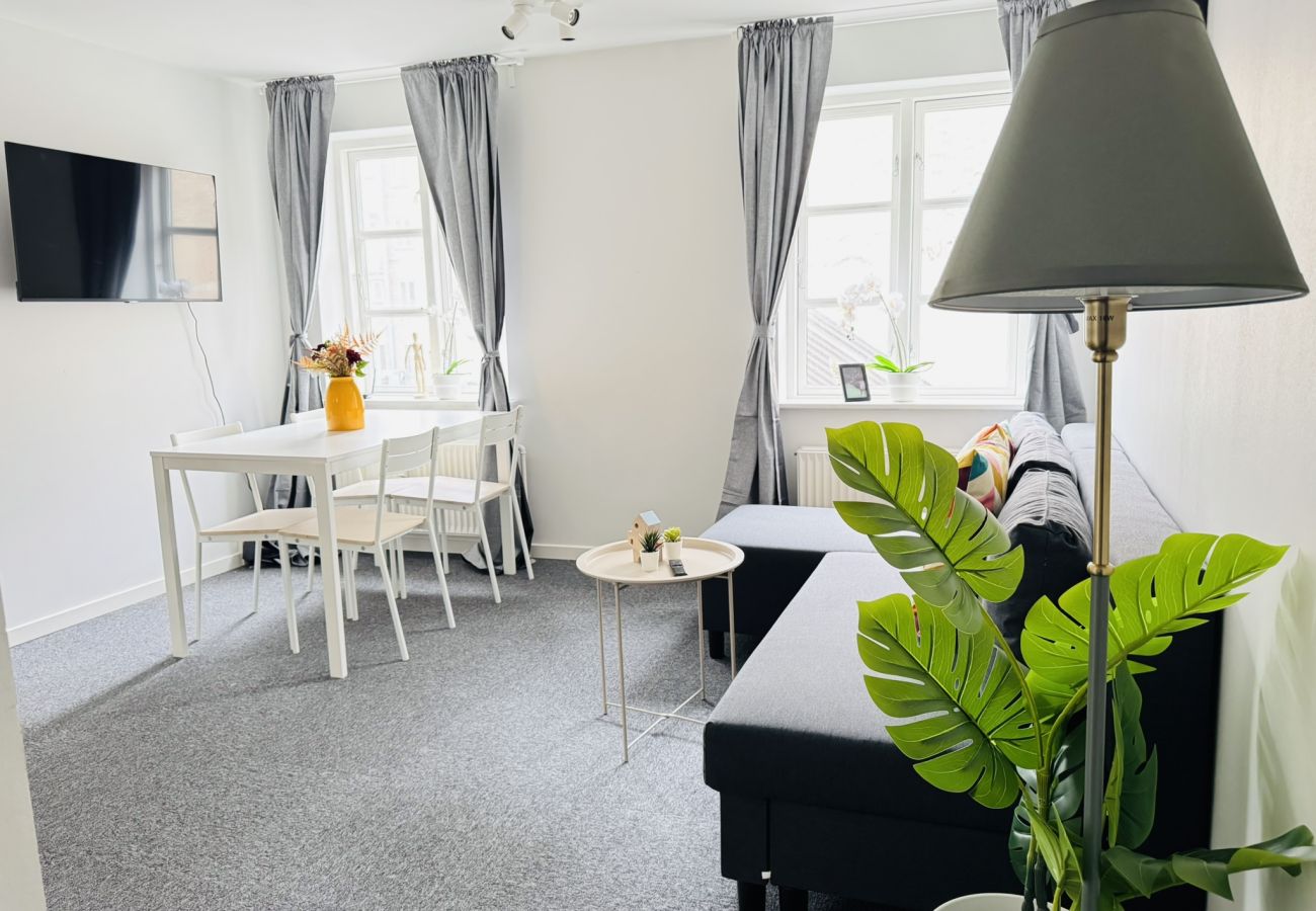 Apartment in Aalborg - aday - Central and Gorgeous 2 Bedroom Apartment