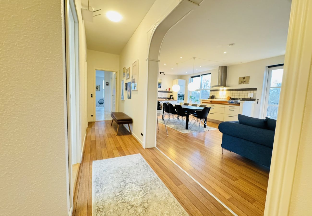 Apartment in Vodskov - aday - 5 bedrooms  modern living apartment in Langholt