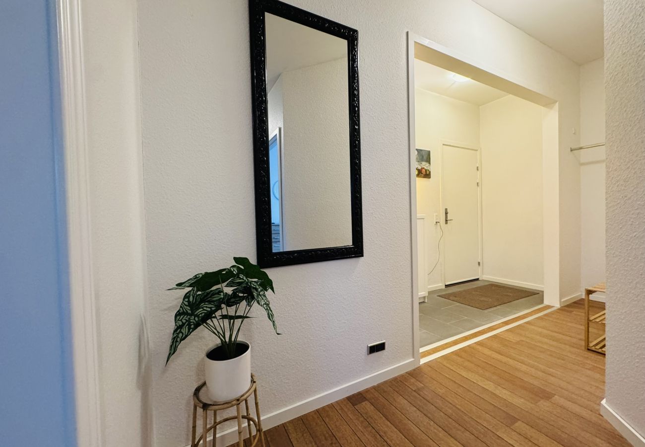 Apartment in Vodskov - aday - 5 bedrooms  modern living apartment in Langholt