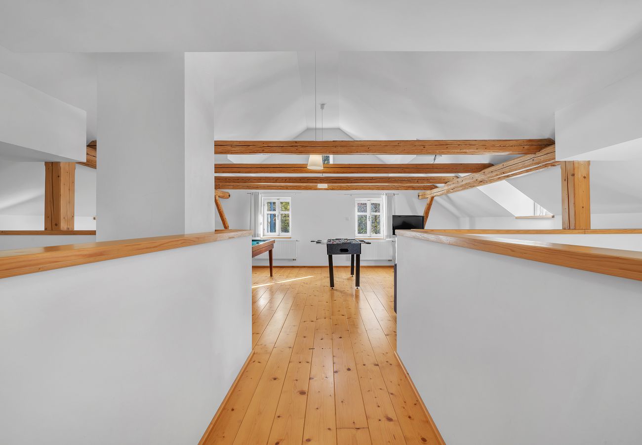 Villa i Mladé Buky -  Mlade Buky KJH348