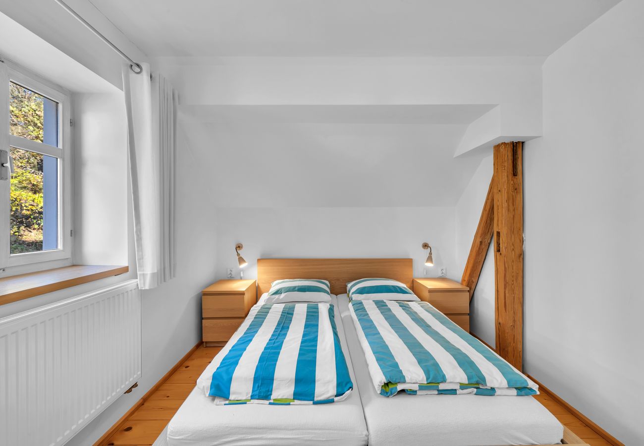 Villa i Mladé Buky -  Mlade Buky KJH348