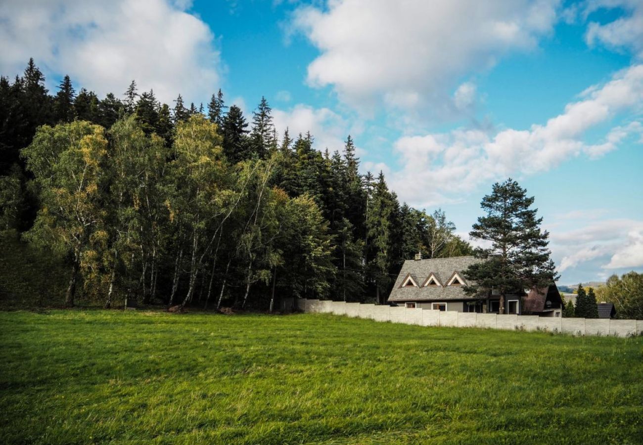 Villa i Frenštát pod Radhoštem -  Frenstát p. R. MOFL540