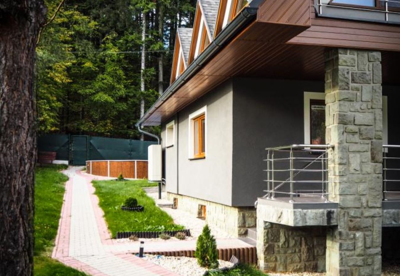 Villa i Frenštát pod Radhoštem -  Frenstát p. R. MOFL540