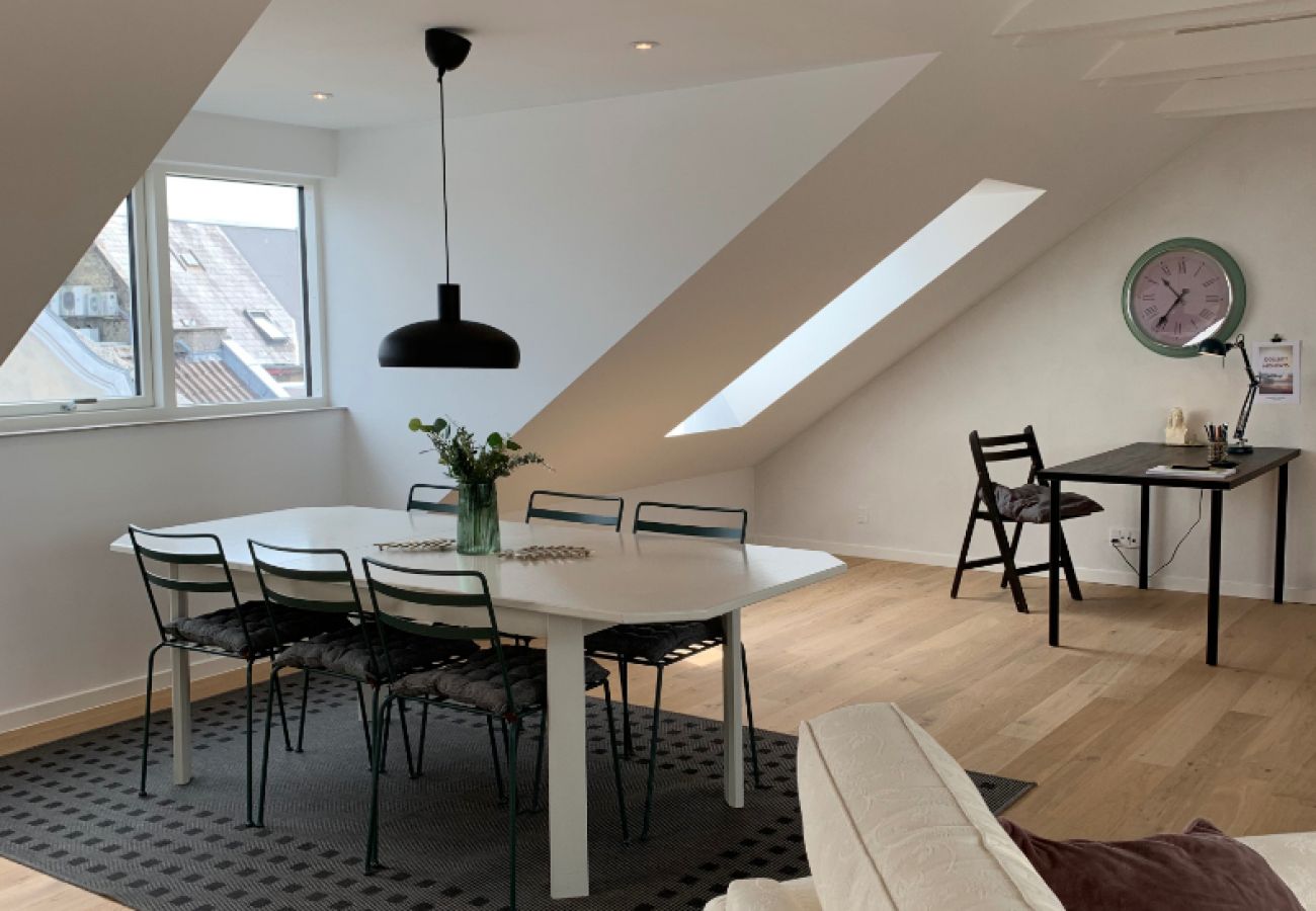 Ferielejlighed i Aalborg - aday - Big 3 Bedroom Apartment - Heart of Aalborg