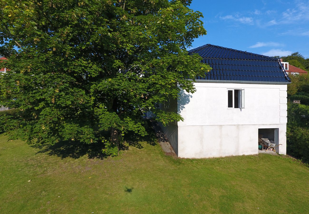 Ferielejlighed i Aalborg - aday - Private House with garden City Center