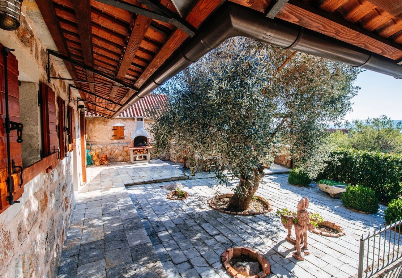 Hus i Starigrad - Poolincluded- Stone House Marasovic