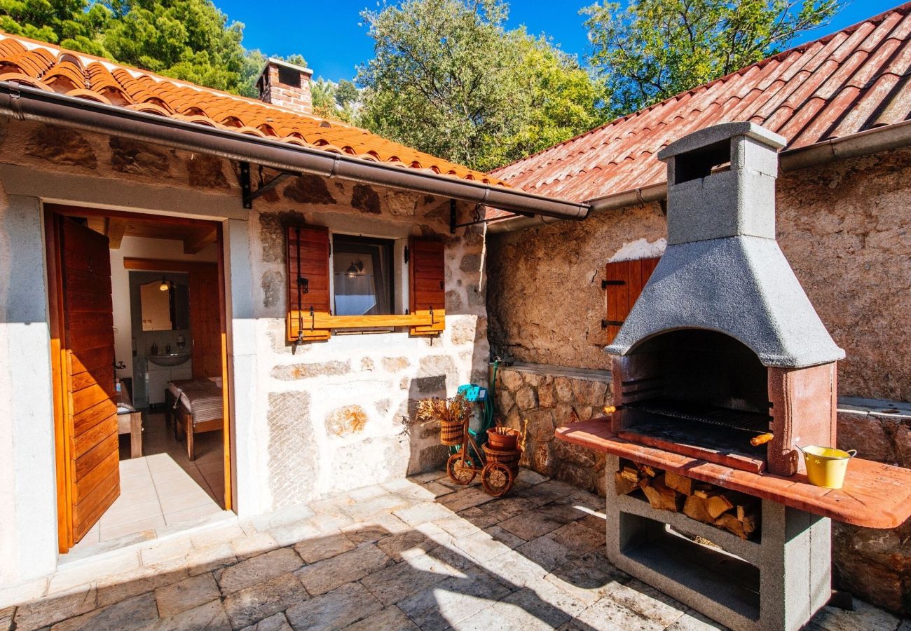 Hus i Starigrad - Poolincluded- Stone House Marasovic