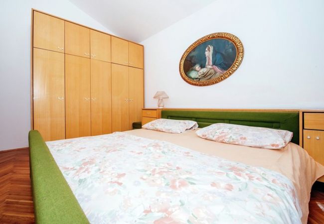 Lejlighed i Starigrad - Beachfront apartment Stipe Lejlighed i Starigrad - Beachfront apartment Stipe