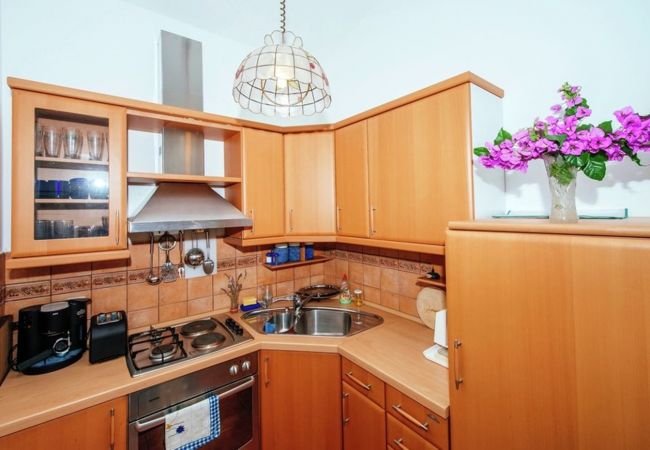 Lejlighed i Starigrad - Beachfront apartment Stipe Lejlighed i Starigrad - Beachfront apartment Stipe