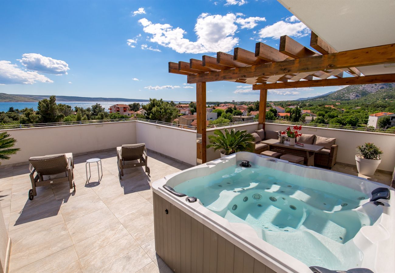Hus i Seline - Poolincluded - Villa Magnifica