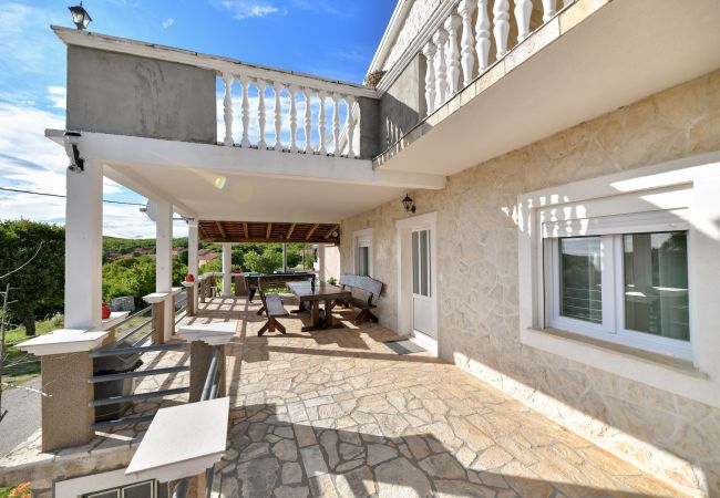 Hus i Kruševo - Poolincluded - Villa Krusevo Hus i Kruševo - Poolincluded - Villa Krusevo