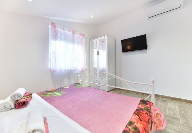 Hus i Kruševo - Poolincluded - Villa Krusevo Hus i Kruševo - Poolincluded - Villa Krusevo