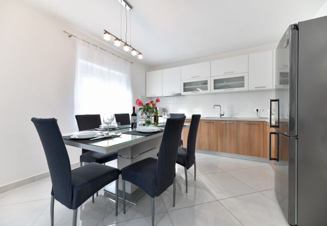 Hus i Kruševo - Poolincluded - Villa Krusevo Hus i Kruševo - Poolincluded - Villa Krusevo