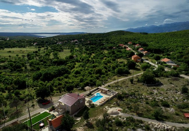 Hus i Kruševo - Poolincluded - Villa Krusevo