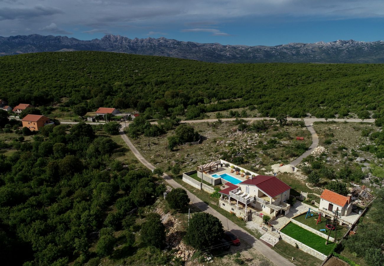 Hus i Kruševo - Poolincluded - Villa Krusevo