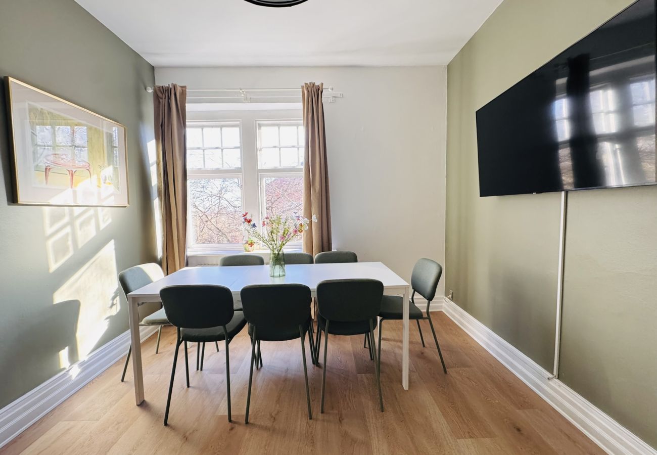 Lejlighed i Aalborg - aday - Aalborg Mansion - 3 Bedrooms Apartment