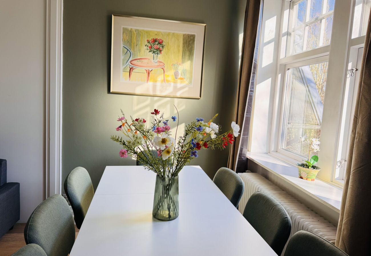 Lejlighed i Aalborg - aday - Aalborg Mansion - 3 Bedrooms Apartment