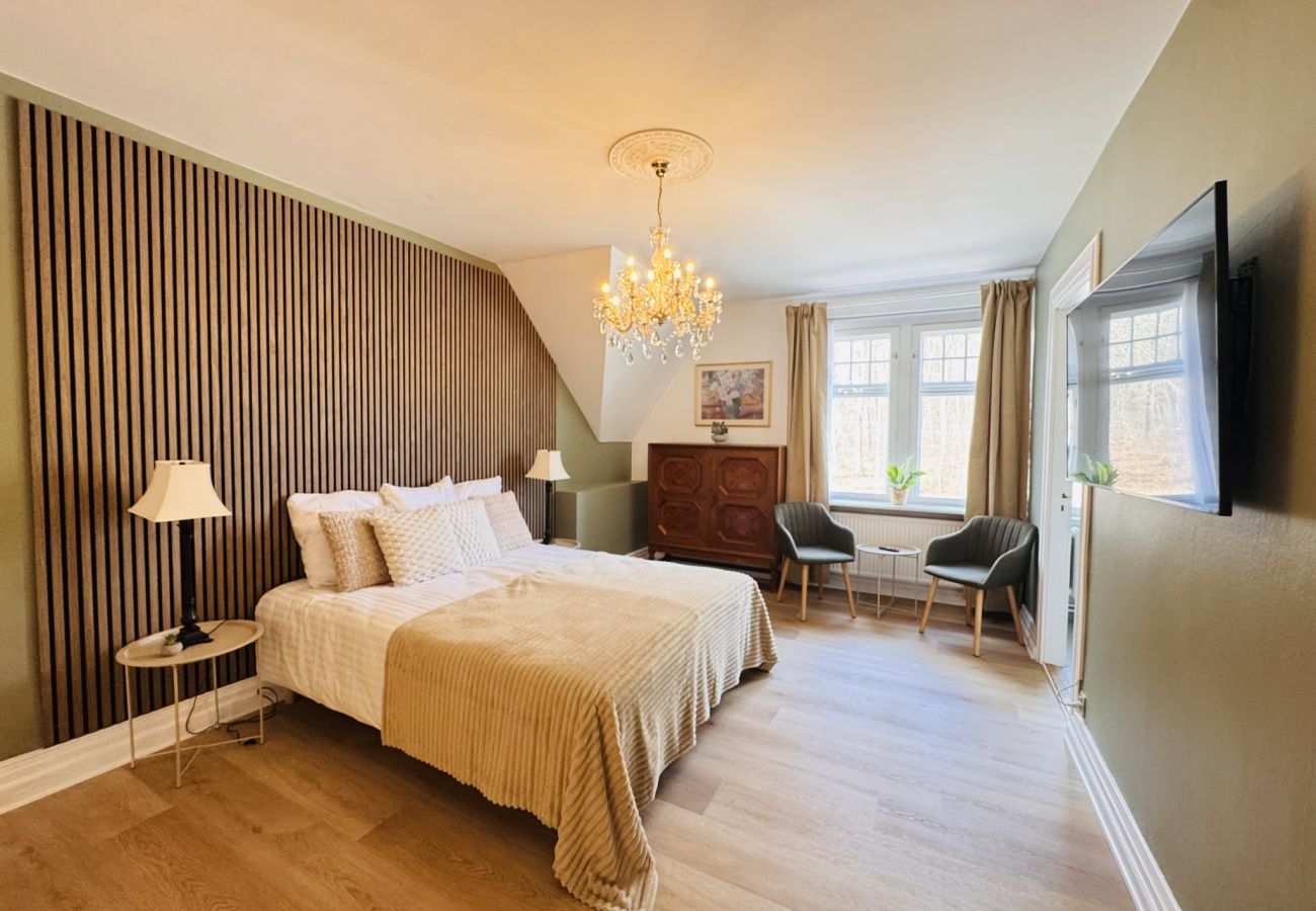 Lejlighed i Aalborg - aday - Aalborg Mansion - 3 Bedrooms Apartment