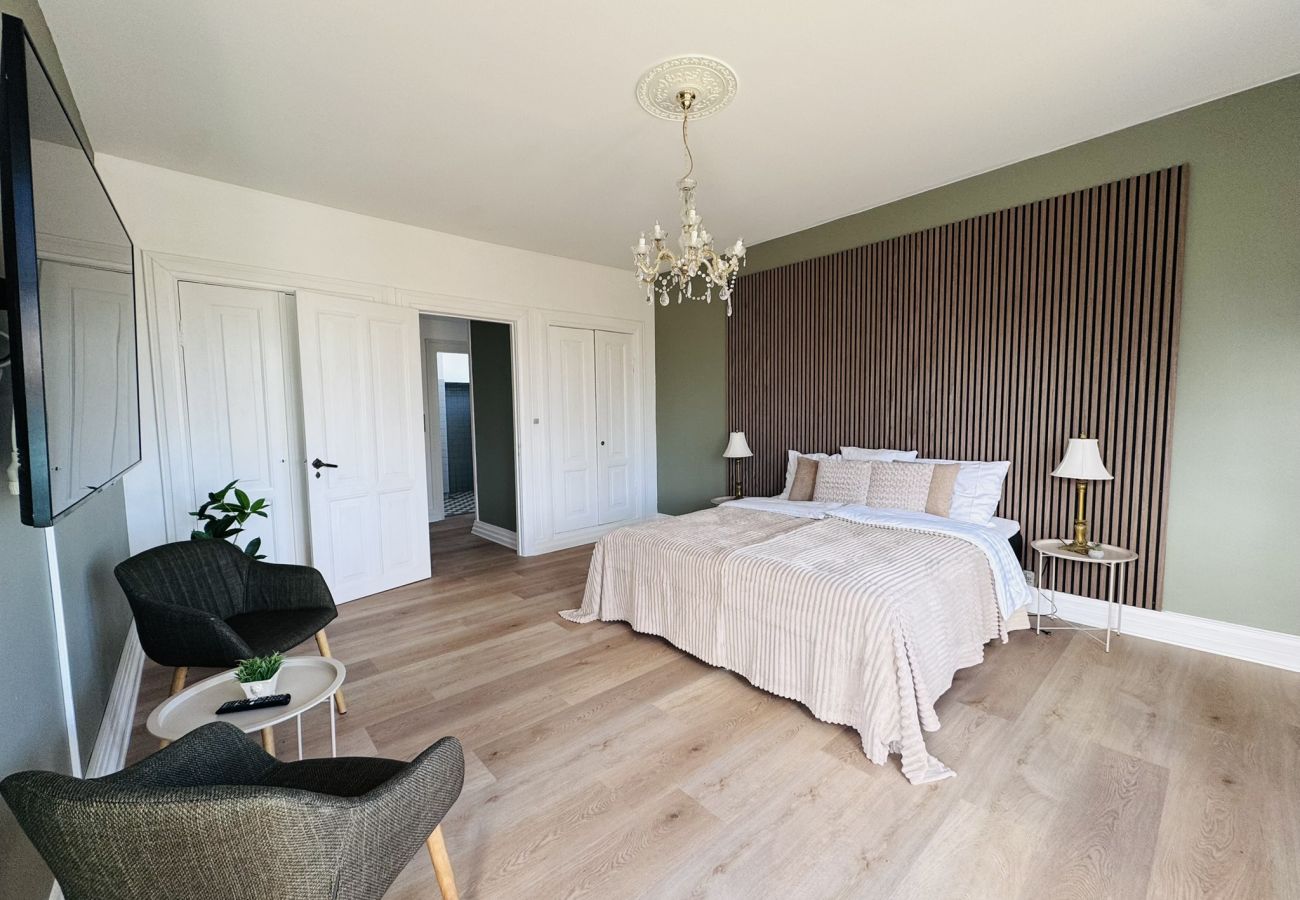 Lejlighed i Aalborg - aday - Aalborg Mansion - 3 Bedrooms Apartment