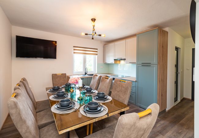 Hus i Perušic Benkovacki - Poolincluded - Villa Lana Hus i Perušic Benkovacki - Poolincluded - Villa Lana