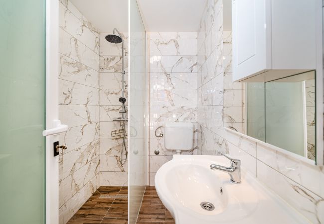 Hus i Perušic Benkovacki - Poolincluded - Villa Lana Hus i Perušic Benkovacki - Poolincluded - Villa Lana