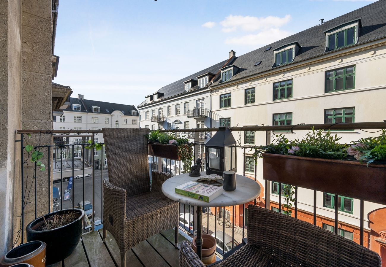 Ferielejlighed i København - aday - Authentic flat in inner Copenhagen