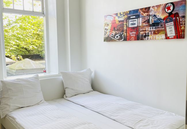 Lejlighed i Aalborg - aday - Aalborg mansion - Big apartment with garden