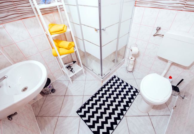 Hus i Maslenica - Poolincluded - Holiday house Favorit Hus i Maslenica - Poolincluded - Holiday house Favorit